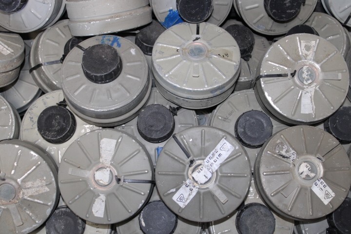 1 Israeli Military Surplus Gas Mask Filter Nato 40mm Battlefield Pick Ups 1