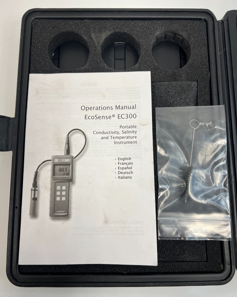 YSI ECOSENSE EC300 CONDUCTIVITY METER