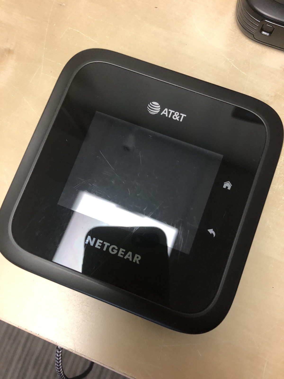 NETGEAR Nighthawk M6 PRO 5G Hotspot MR6500 | Unlocked | Fair Condition