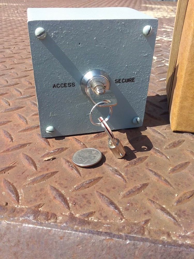 Switch Lock Box . Test Equipment/ Electronics