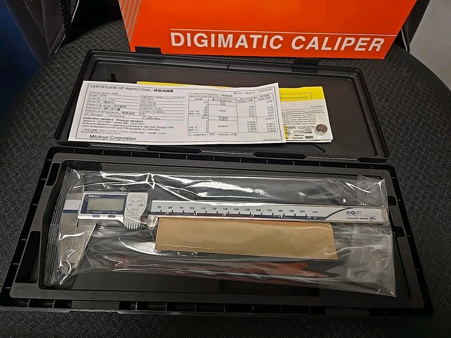 0-8" Digital Calipers  Mitutoyo  (500-753-20) NEW