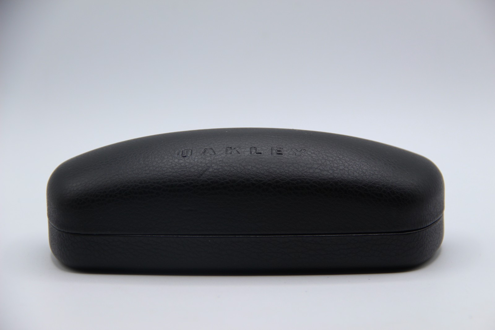 NEW OAKLEY BLACK MEDIUM AUTHENTIC EYEGLASSES SUNGLASSES CASE ONLY