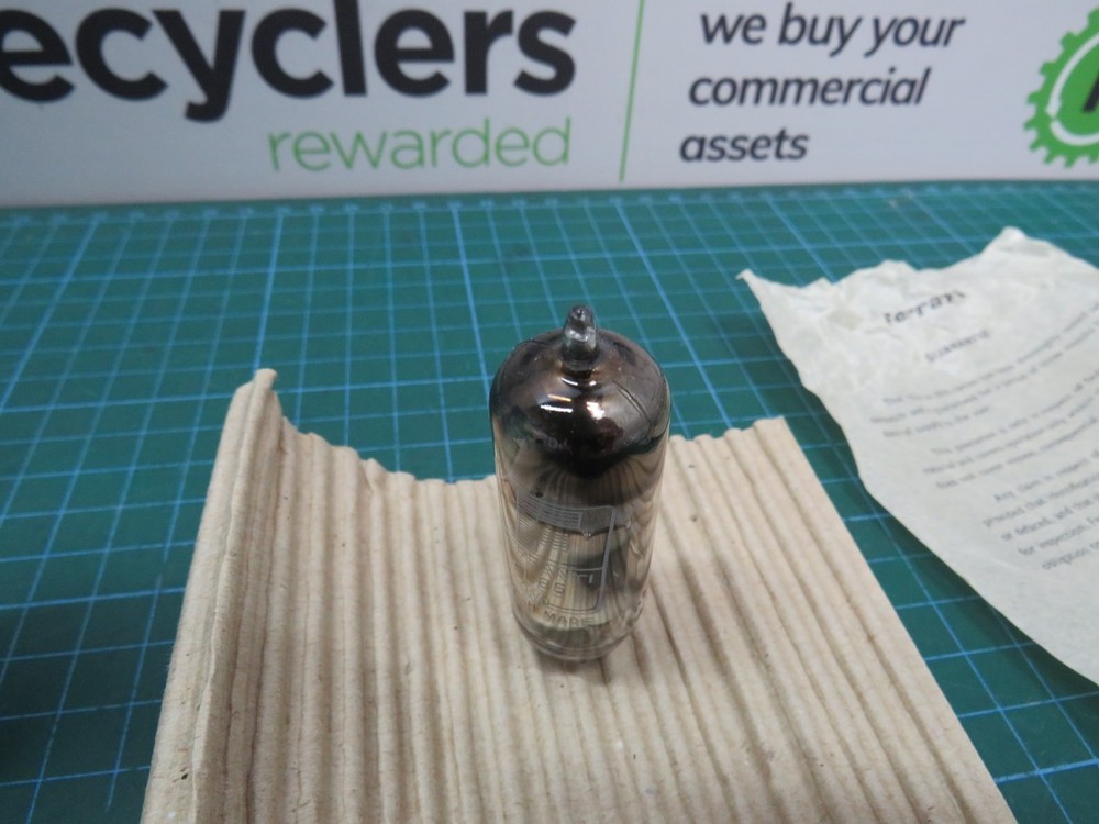 Vintage Ferranti Valve EL85 10/6