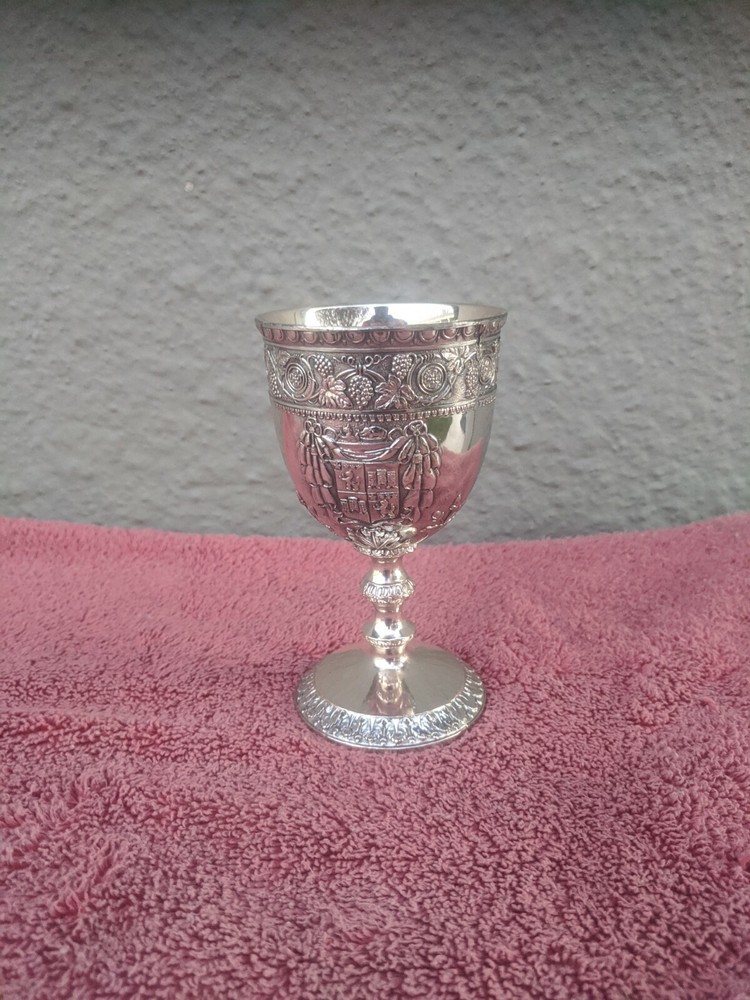 Beautiful 5" Medieval Collectable Globlet