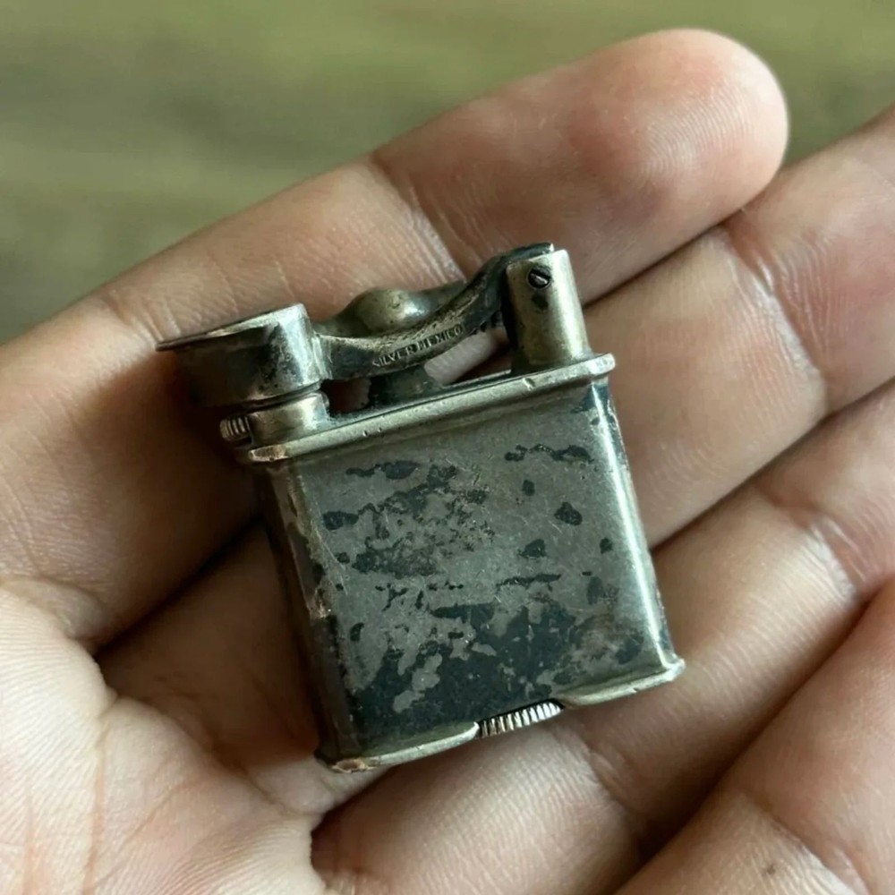Vintage Silver Lift Arm Pocket Lighter - Mexico