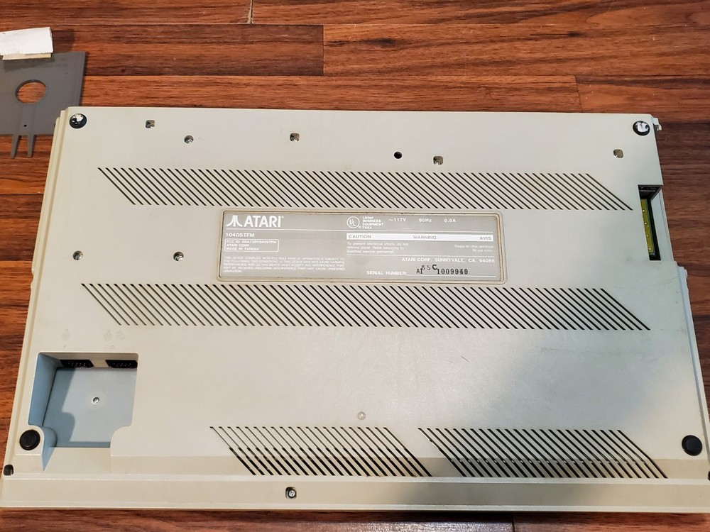 Atari 1040STFM 1040 STF 1040STF Vintage Gaming Computer With Box TESTED