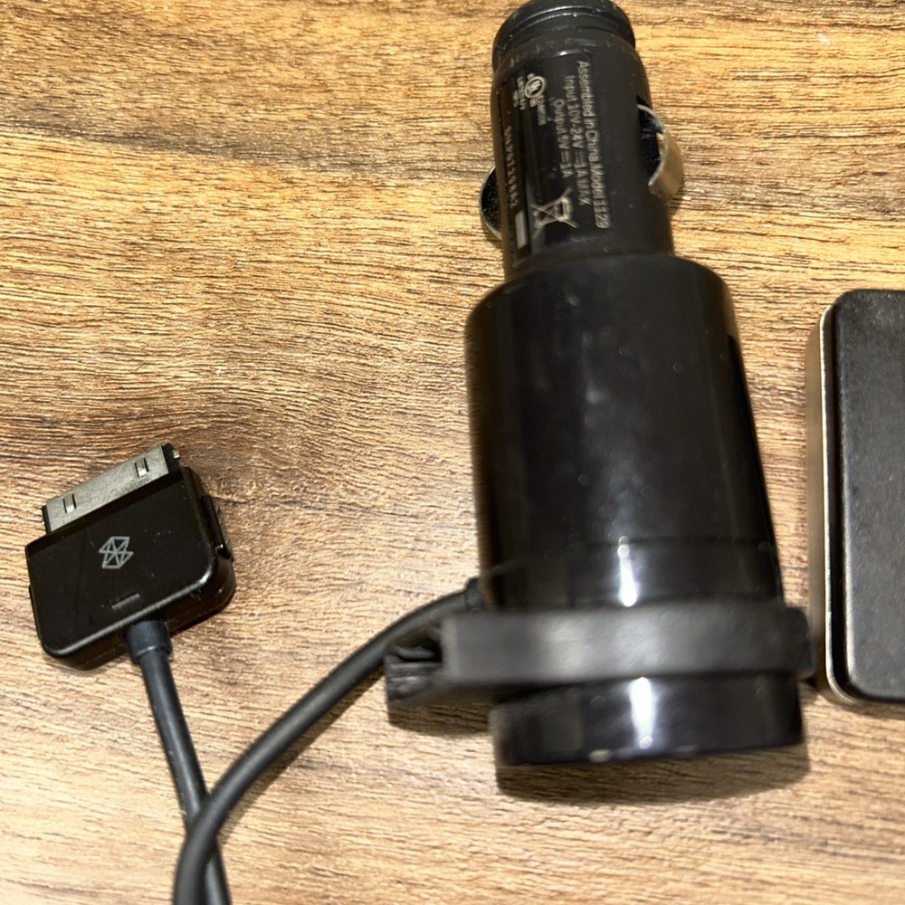 Microsoft Zune Car Pack - Charger FM Transmitter