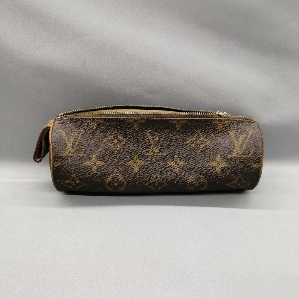 Louis Vuitton Pouch