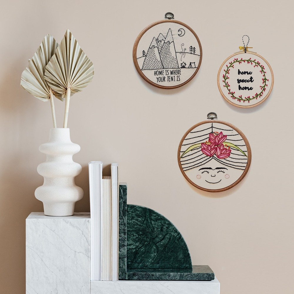 4 Pack Embroidery Hoops Circle Oval Rectangular Octagonal Cross Stitch Ring