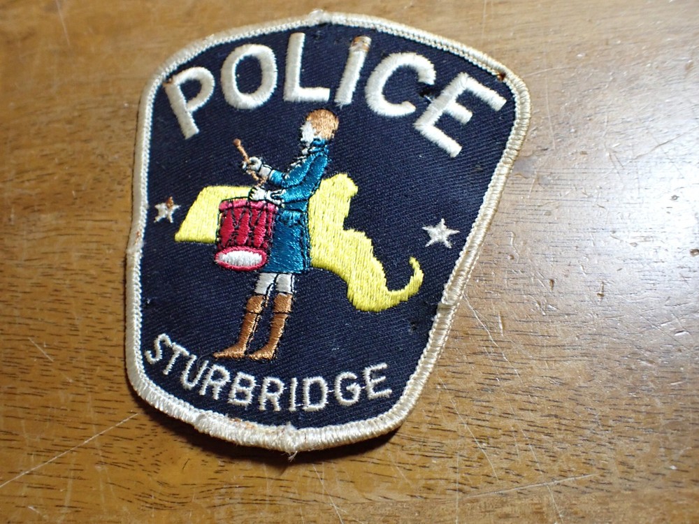 STURBRIDGE MASSACHUSETTS EARLY VEST PATCH BX L #4