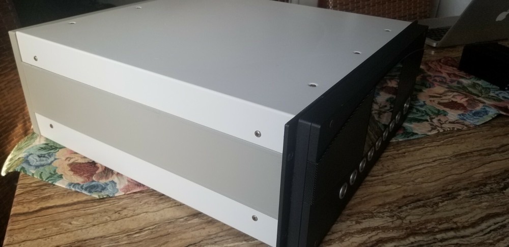 Oxford Metrics Vicon 8 DataStation 3D Motion Capture Interface Digitizer CGI V8