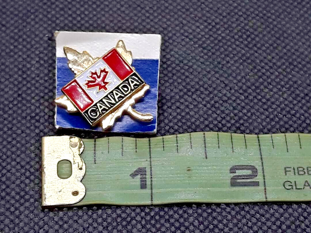 Vintage Maple Leaf Canada Flag Lapel Pin
