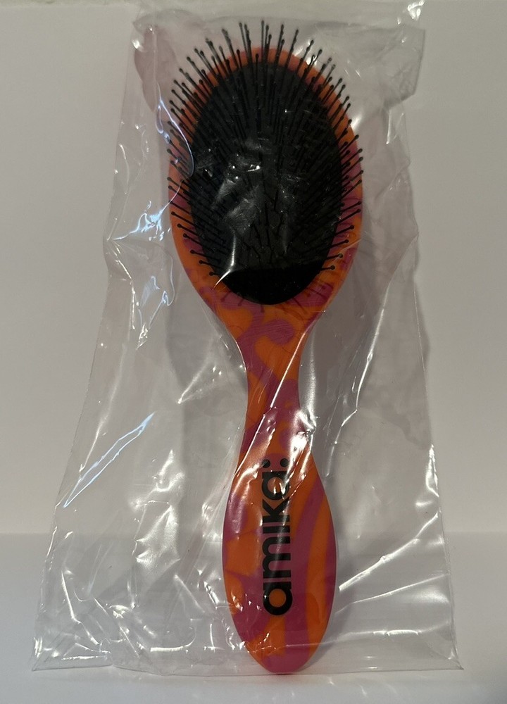 Amika Detangling Hairbrush