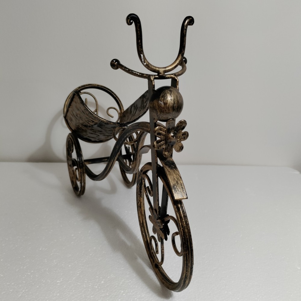 Stylish Bronz Wine Bottle Holder Tri-Cycle
