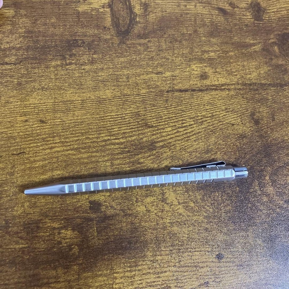 carandase-ecridol #683a85