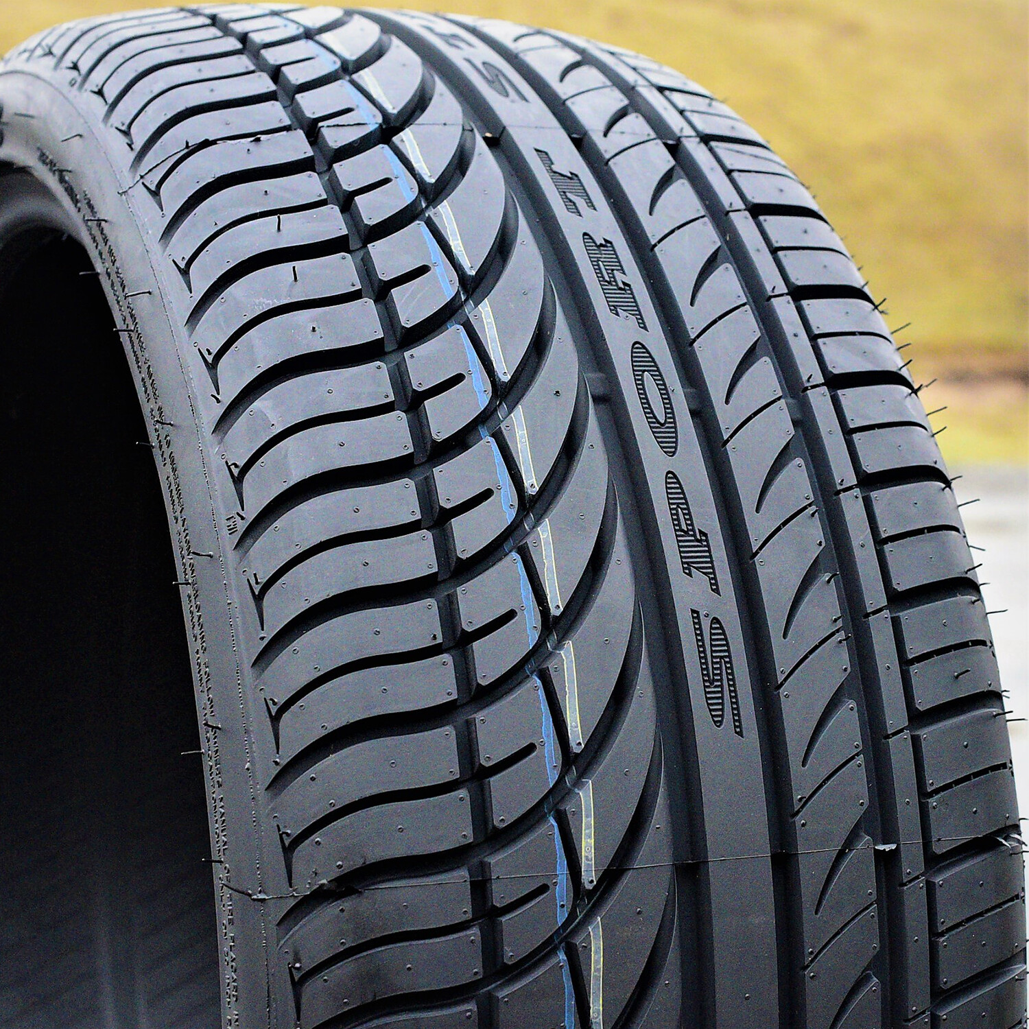 4 Fullway HP108 235/40ZR18 235/40R18 95W XL A/S All Season Performance Tires