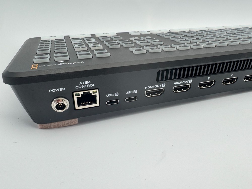 Blackmagic Design ATEM Mini Extreme HDMI Live Streaming Switcher