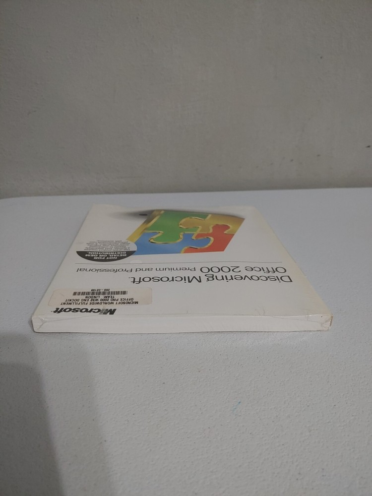 Discovering Microsoft Office 2000 Premium & Professional Software User Manual