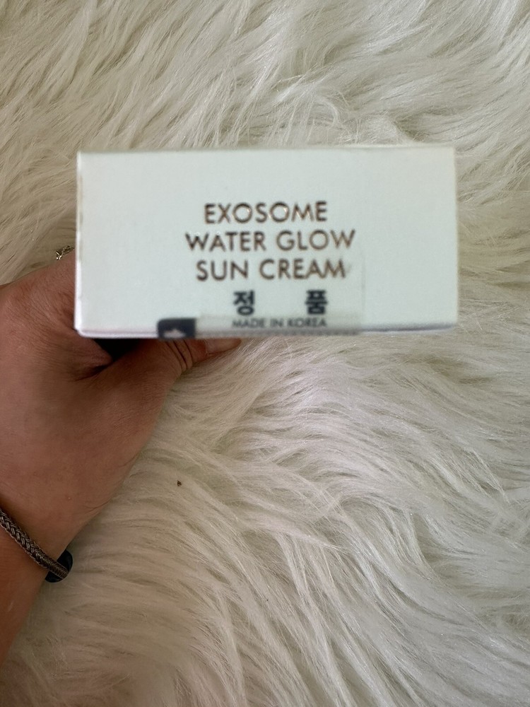 DOW Exosome Water Glow Sun Cream