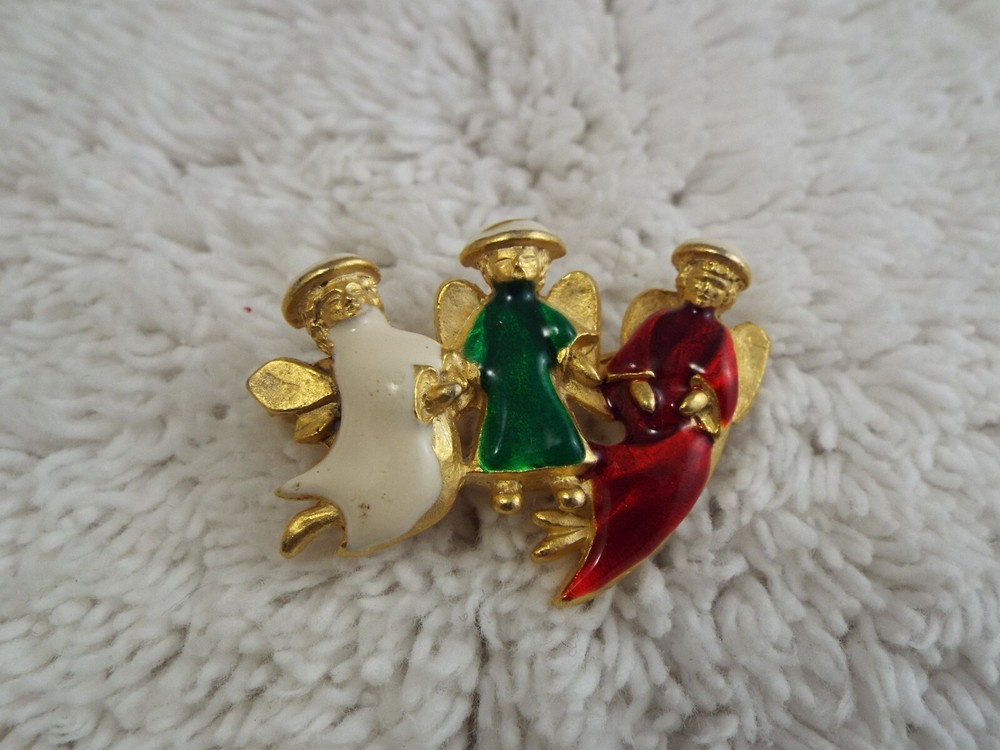 Three Angels Lapel Tac Pin (A31)