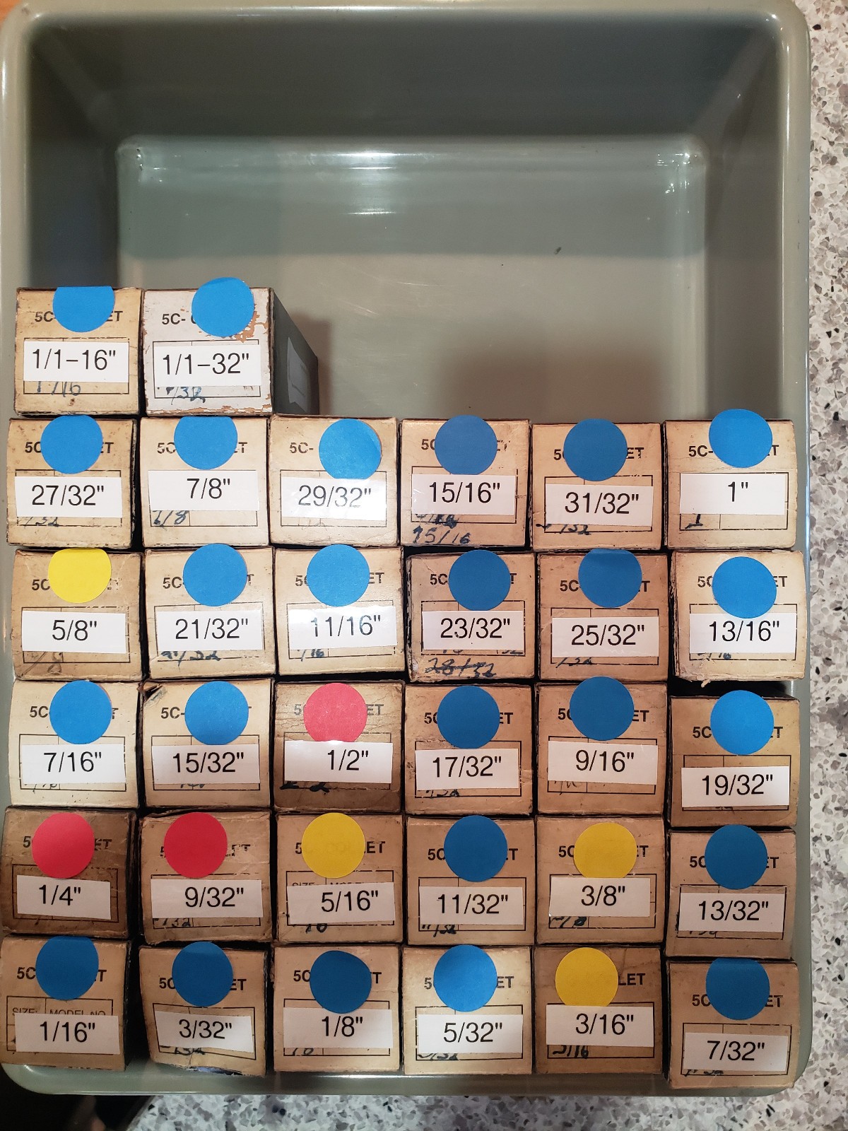 32 MHC 5C Collet Set Fractional 1/16" to 1 -1/16" W/ Internal Threads