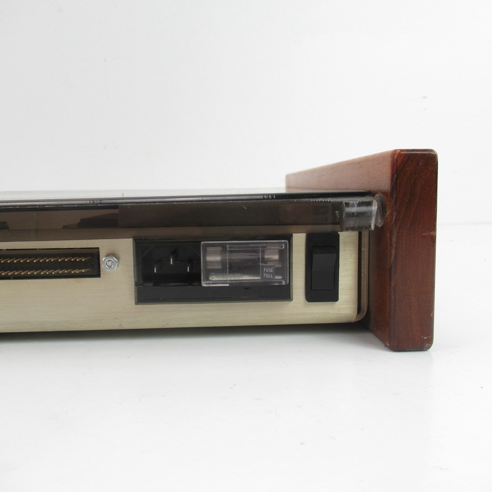 COMPUTER SYSTEM ASSOCIATES CSA MICRO 68000 BASED VINTAGE COMPUTER SYSTEM -ISSUES