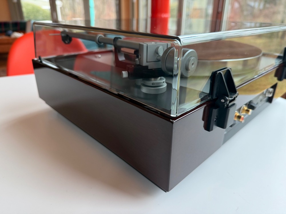 Thorens TD 1601 Semi Automatic Turntable