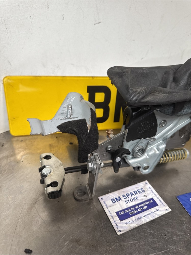 BMW E81 E82 E87 E88 E90 E91 E92 E93 1 3 SERIES HANDBRAKE LEVER M Sport Leather