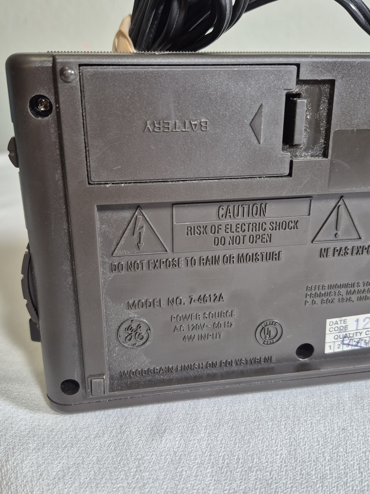 Vintage GE Digital Clock Radio Model 7-4612A AM/FM Alarm TESTED W/ COVER