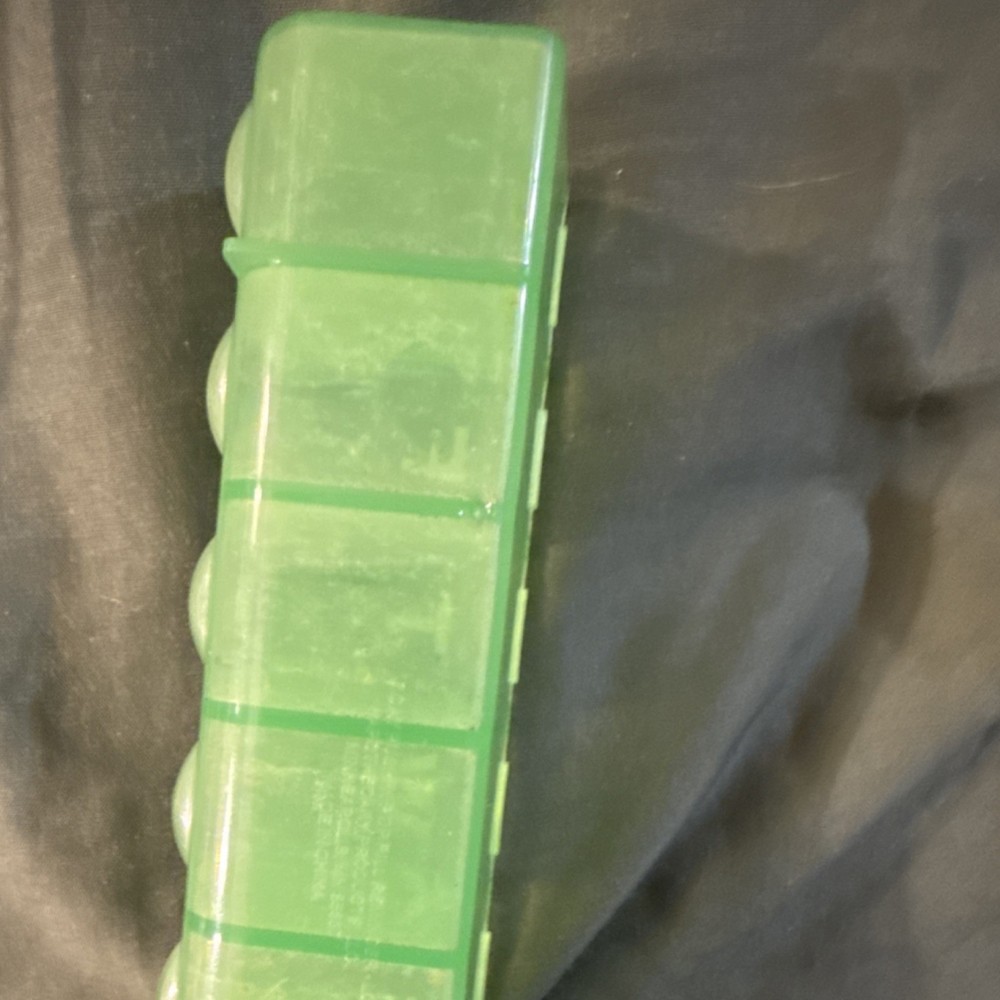 Green Transparent Weekly Pill Organizer Plastic 7-Day Box