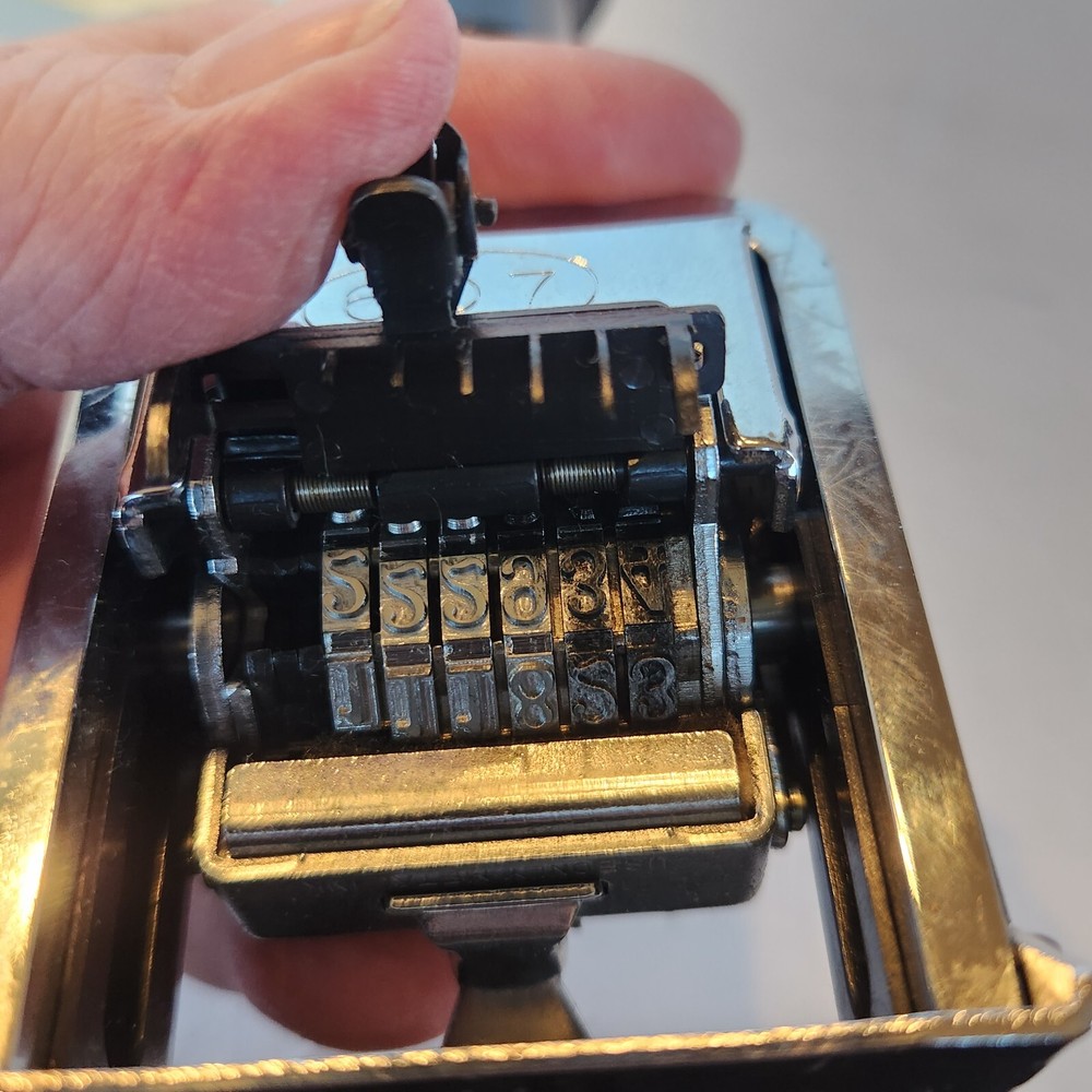 Black Bostitch Model 607 Numbering Machine Office Equipment & Instructions