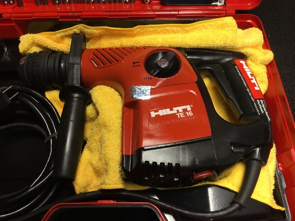 HILTI TE 16 HAMMER DRILL, PREOWNED, FREE TABLET, BITS, EXTRAS, QUICK SHIP
