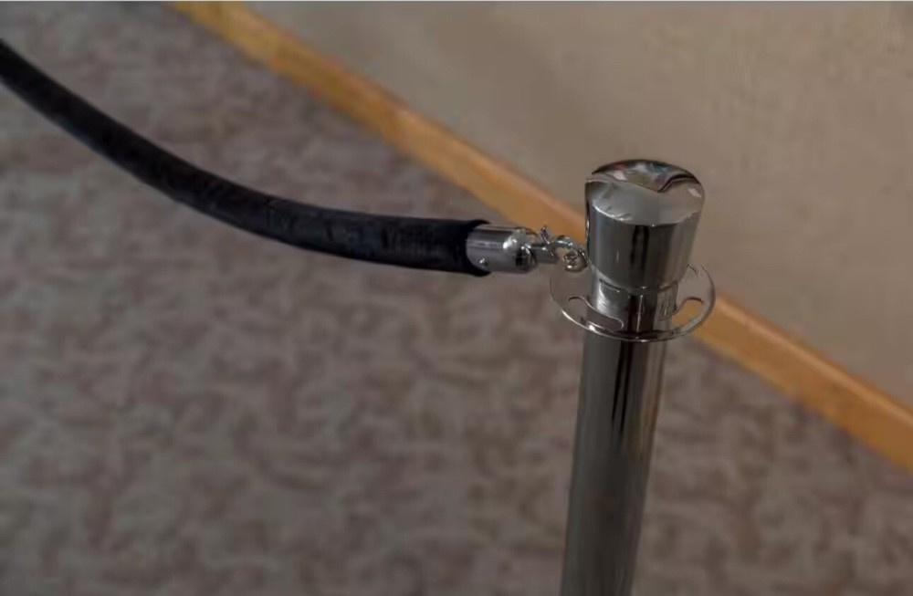 US Weight Black Velvet Rope Chrome Ends