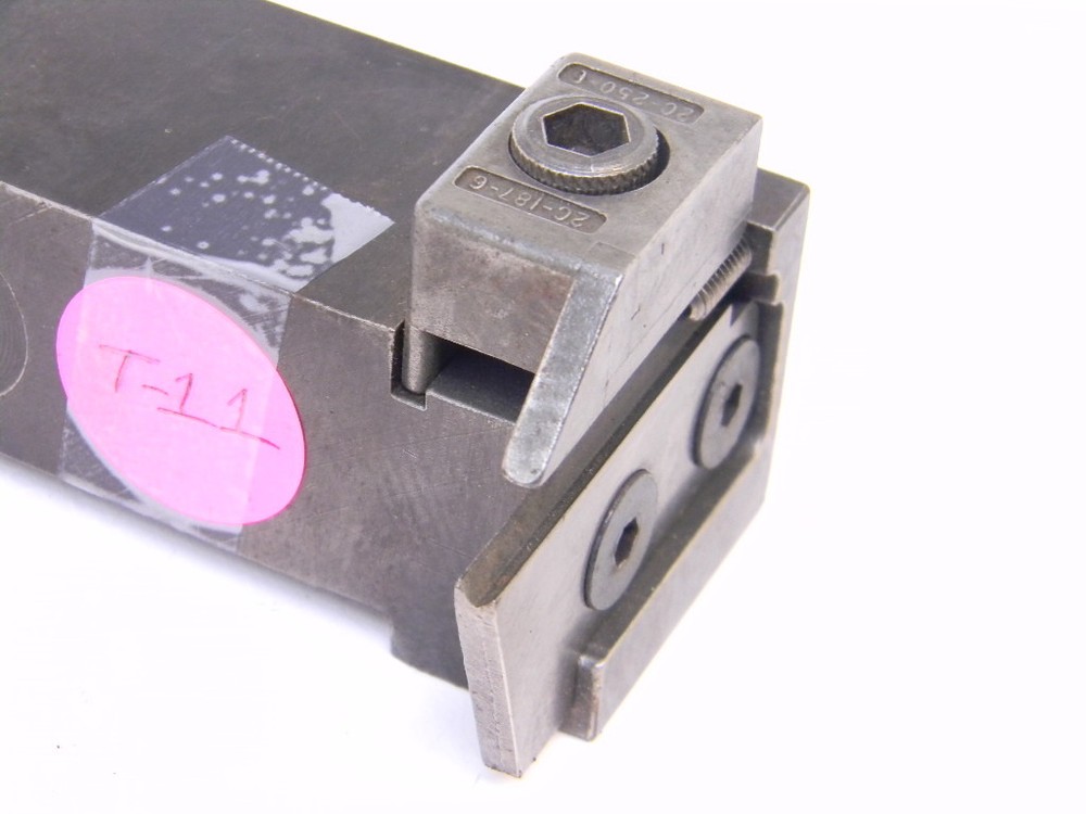 USED MANCHESTER RIGHT ANGLE TOOLHOLDER T11