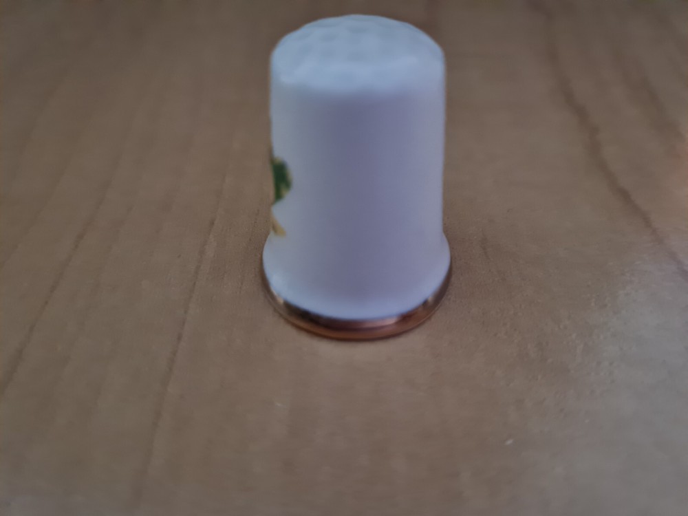 Fine Bone China Thimble featuring F for Frog.