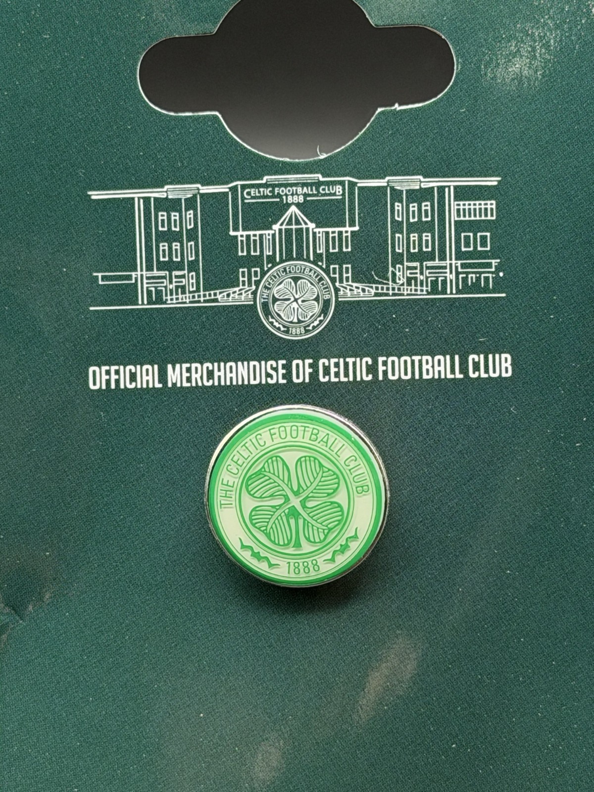 Celtic FC - Enamel Pin Brooch Pin Lapel Pin - Officially Licensed