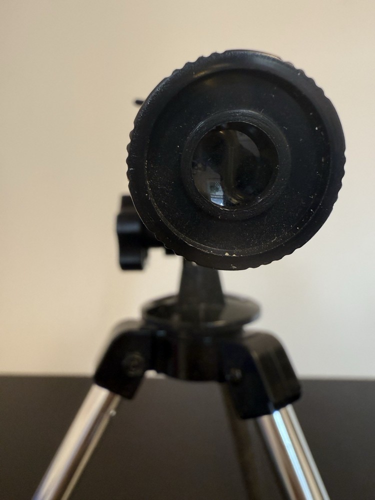 Smithsonian STEM 30x Telescope with Aluminum Tabletop