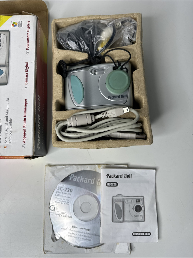 Packard Bell DSC-220 2.0MP Compact Digital Camera