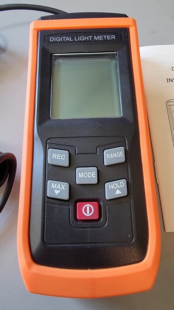 NEW Digital Light Meter 0 - 200,000