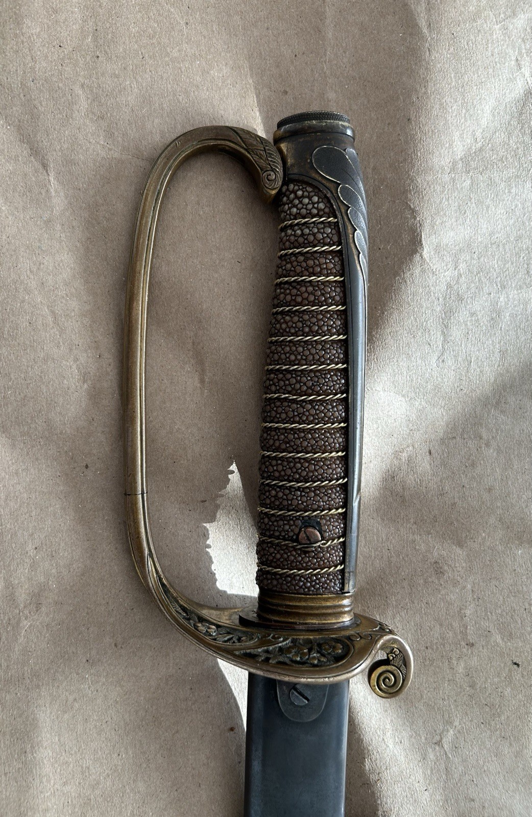 RUSSO JAPANESE WAR OFFICERS CAVALRY SWORD & SCABBARD ,BLOOD GROOVE