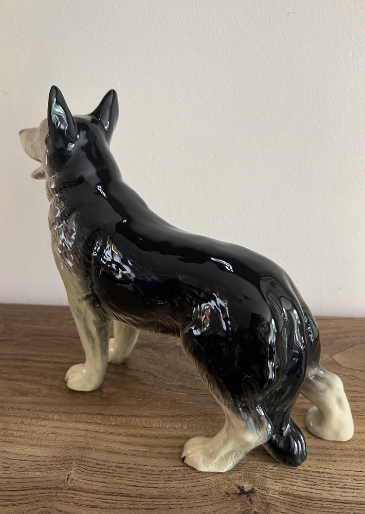 Vintage Coopercraft Alsatian.