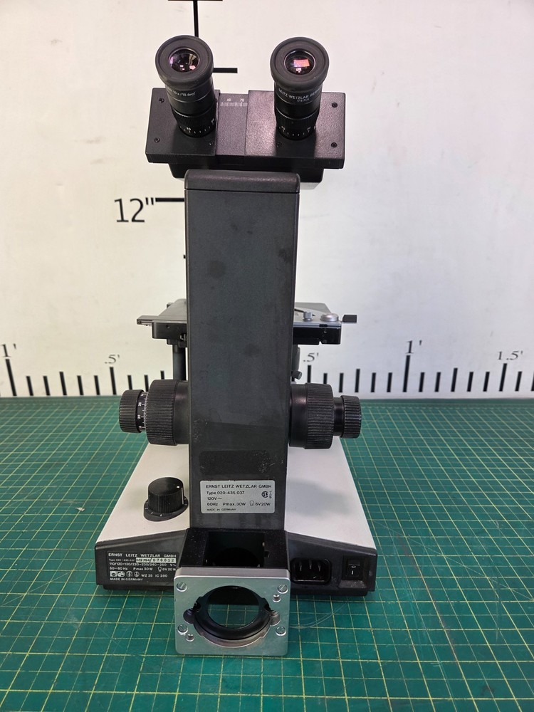 Leitz Laborlux D Microscope