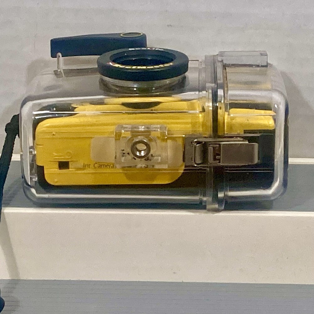 Sealife Automatic Reefmaster CL Wide Angle 35mm Dive Camera w Underwater Case