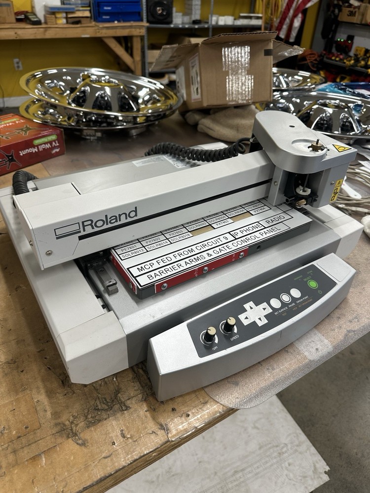 Roland EGX-30A