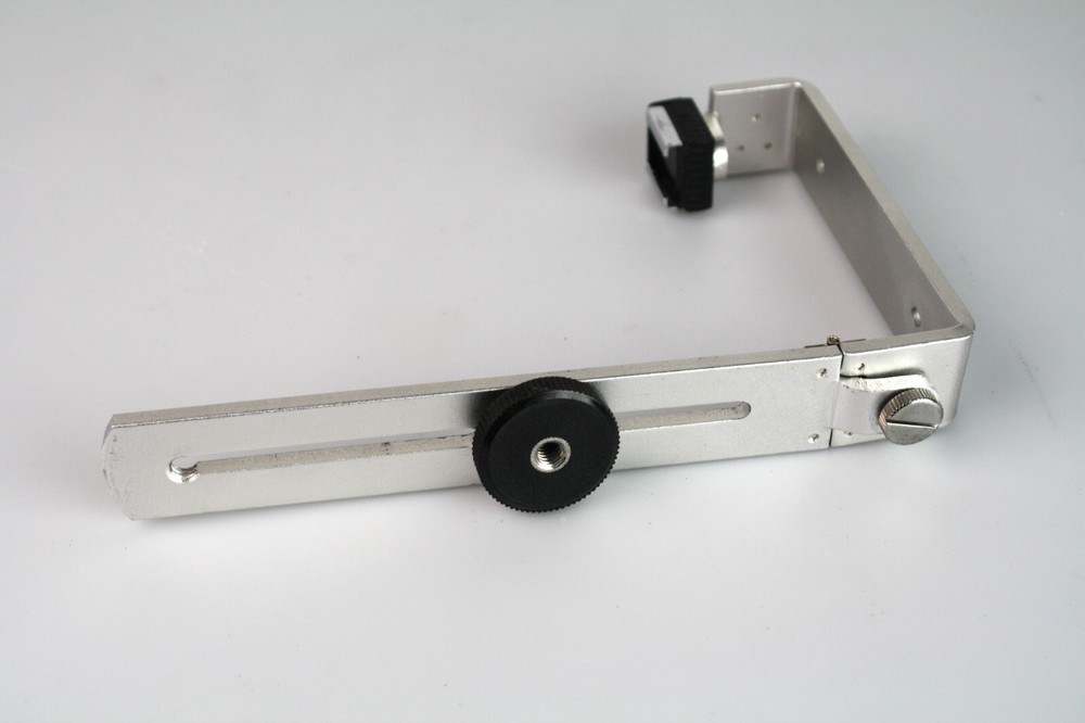 Folding Camera Bracket & Flash Mount
