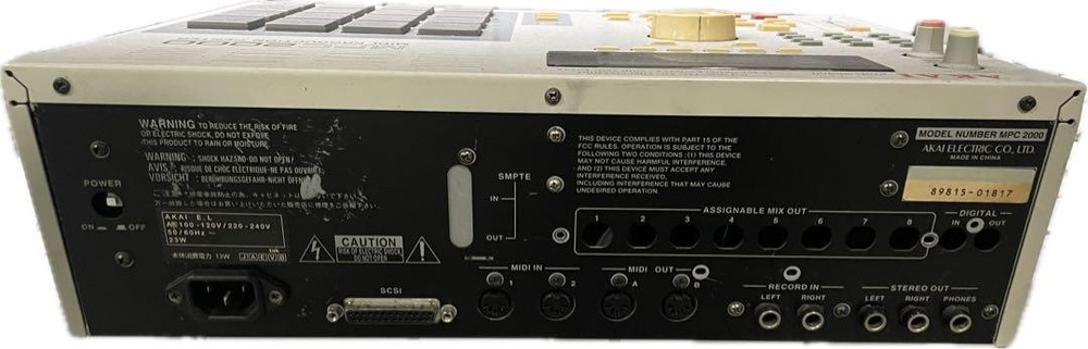 AKAI MPC2000