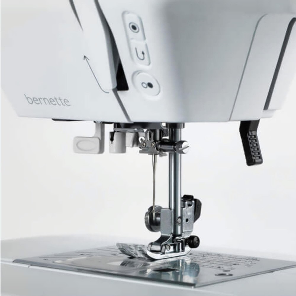Bernette B38 Top End Computerized Sewing Machine Bundle w/ 8 Pressure Feet