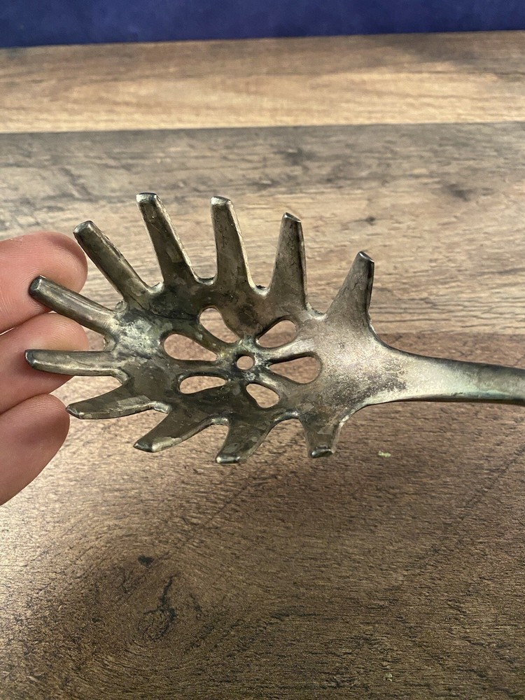 Spaghetti Pasta Server Silverplated Wrapped Vine Leaf Design Unknown Pattern