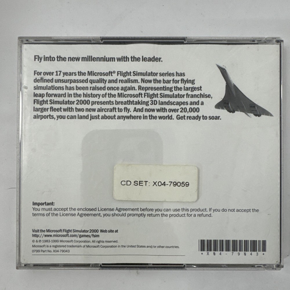 2 Vintage Microsoft Flight Simulator 2000 & 98 Software on CD ROM (7)