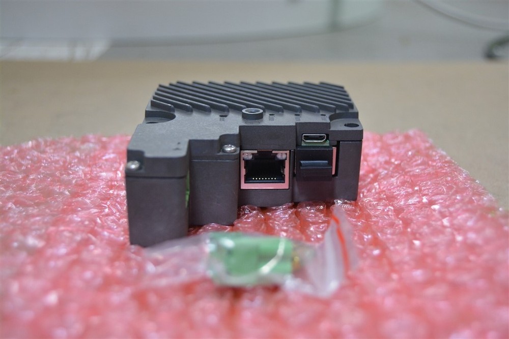 NEW OPEN BAG CORNING 8010 1LAN-SDAN-8010 A01 Software-Defined Access Node